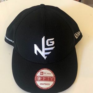 New Era golf hat. NWT